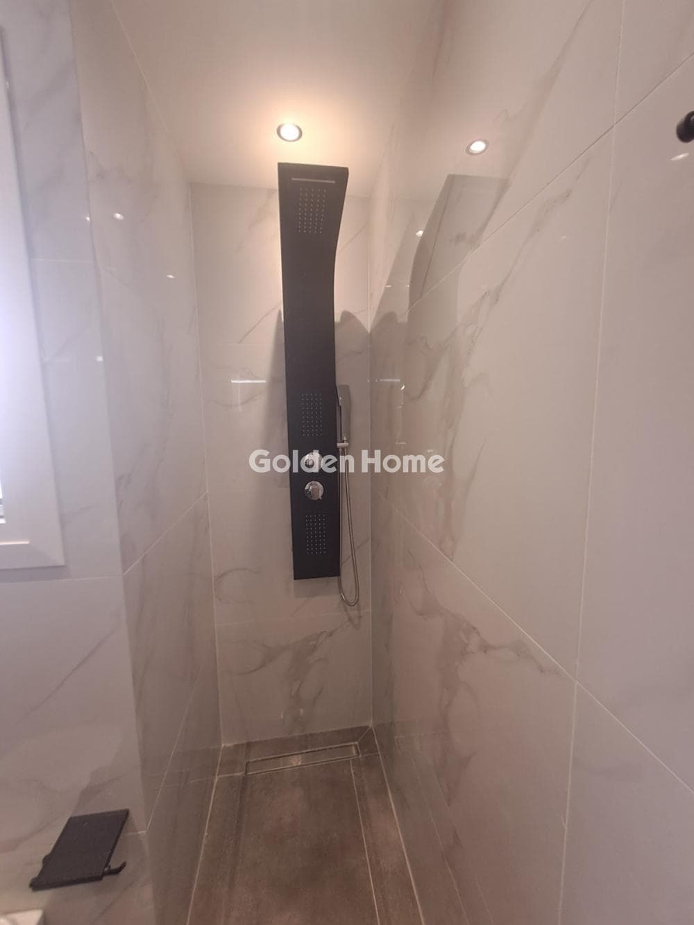 Apartment in Platia Koumoundourou, Kentro — Photo 16 of 16