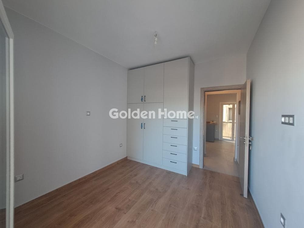 Apartment in Platia Koumoundourou, Kentro — Photo 11 of 16