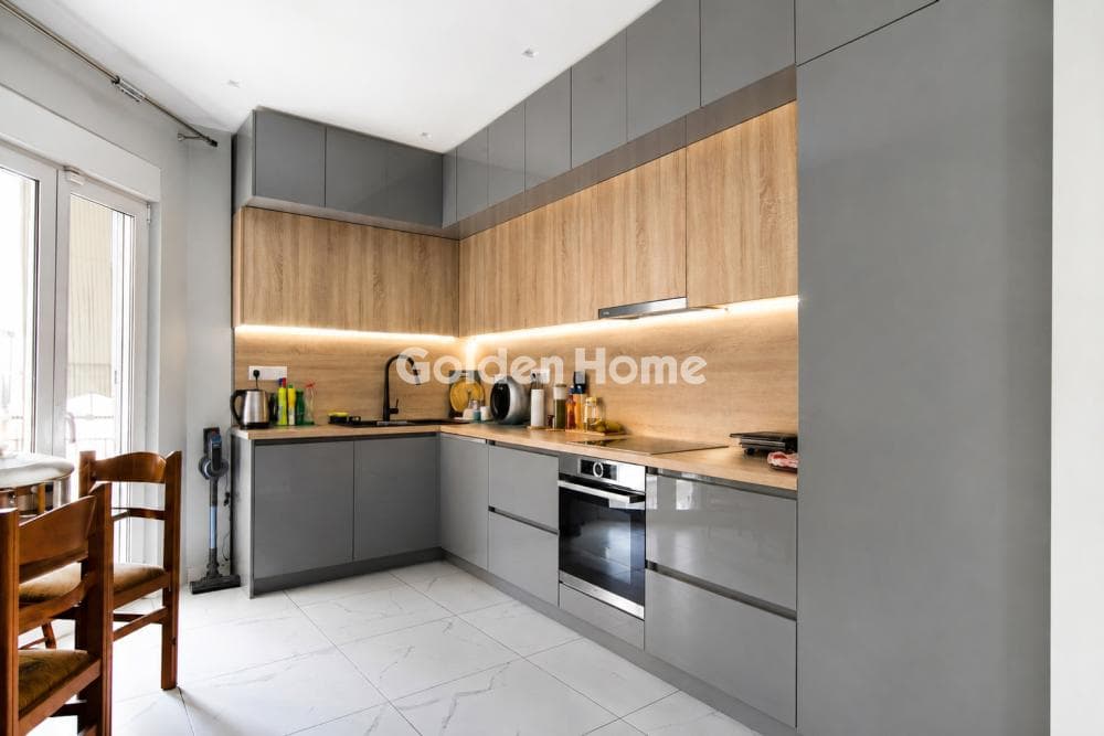 Apartment in Agios Sostis, Neos Kosmos — Photo 8 of 10