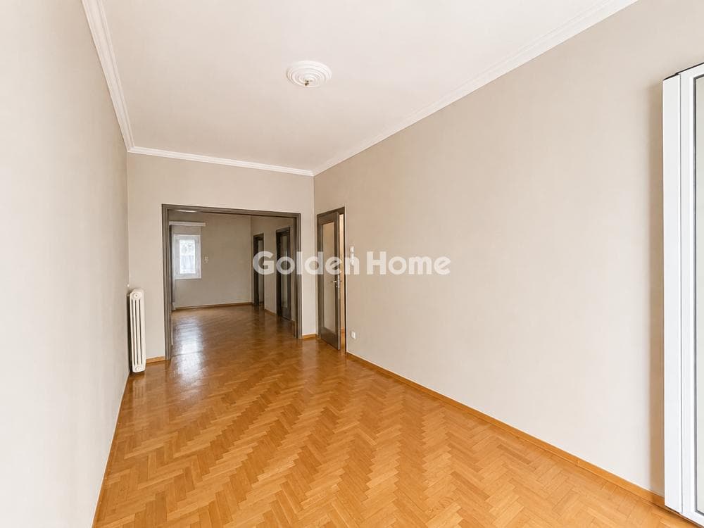 Apartment in Strefi, Exarchia - Neapoli — Photo 2 of 26