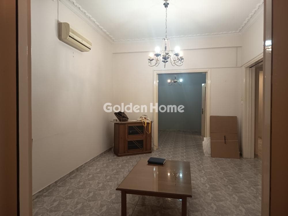 Apartment in Anthoupoli, Peristeri — Photo 2 of 13