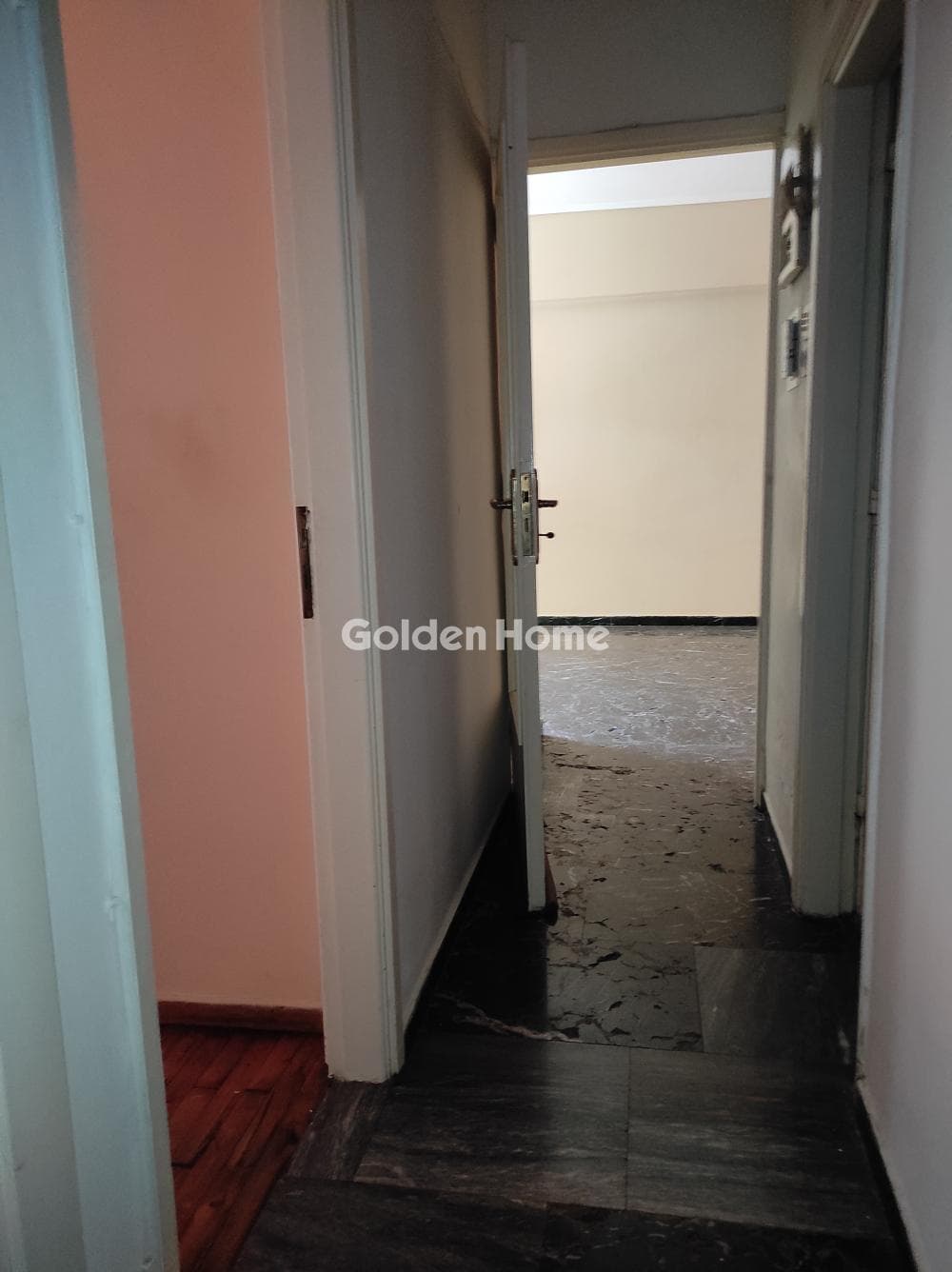 Apartment in Panorama, Dafni — Photo 2 of 12