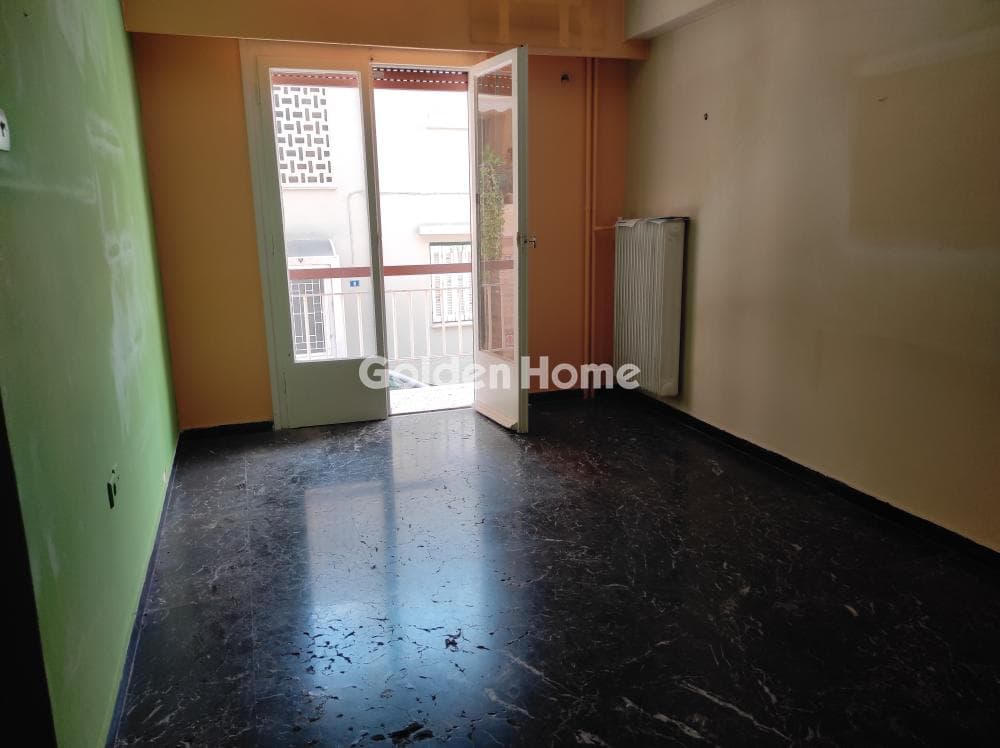 Apartment in Panorama, Dafni — Photo 1 of 12