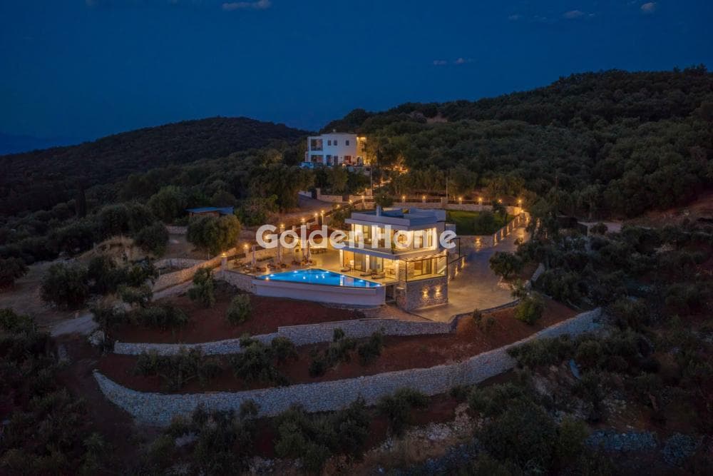 House in Kassiopi, Corfu — Photo 35 of 39
