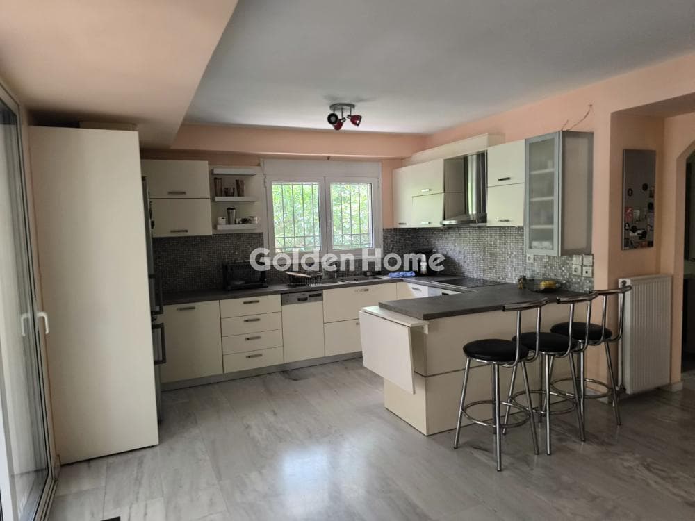 Apartment in Center, Vrilissia — Photo 6 of 29