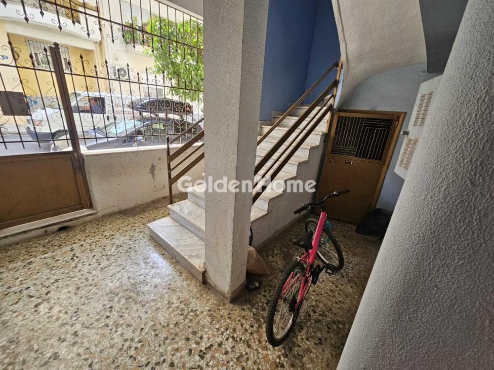 Κατάστημα στην Λαμπρινή, Γαλάτσι — Φωτογραφία 15 από 19