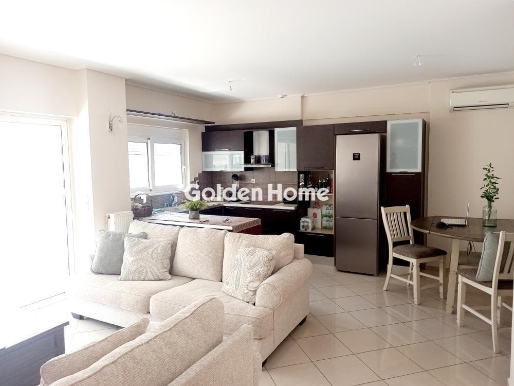 Apartment in Center, Argyroupoli — Photo 4 of 13