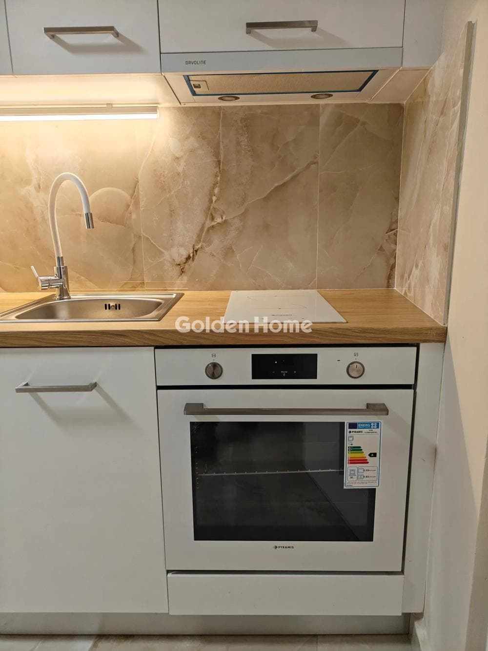 Apartment in Exarcheia, Exarchia - Neapoli — Photo 5 of 11