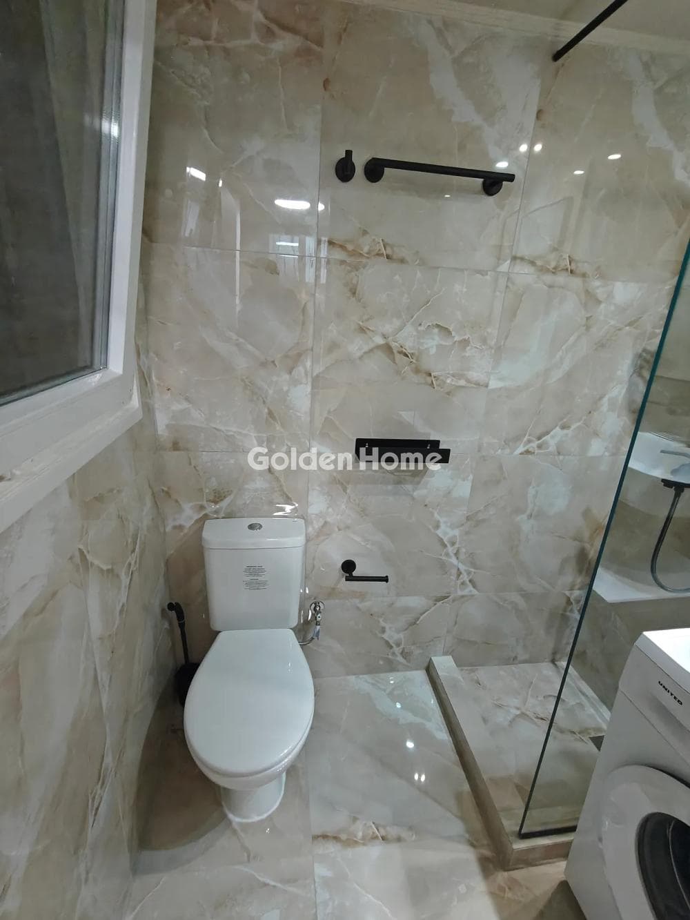 Apartment in Exarcheia, Exarchia - Neapoli — Photo 8 of 11
