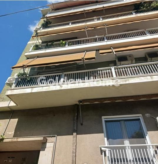 Apartment in Agios Ioannis, Neos Kosmos