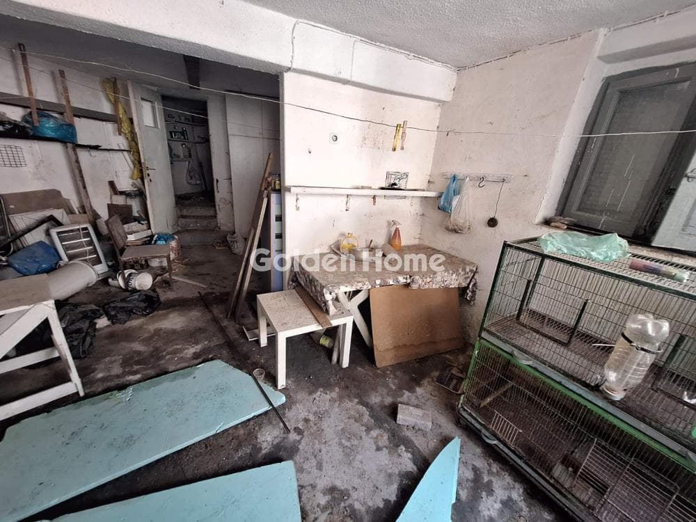 House in Peristeri, Peristeri — Photo 14 of 17