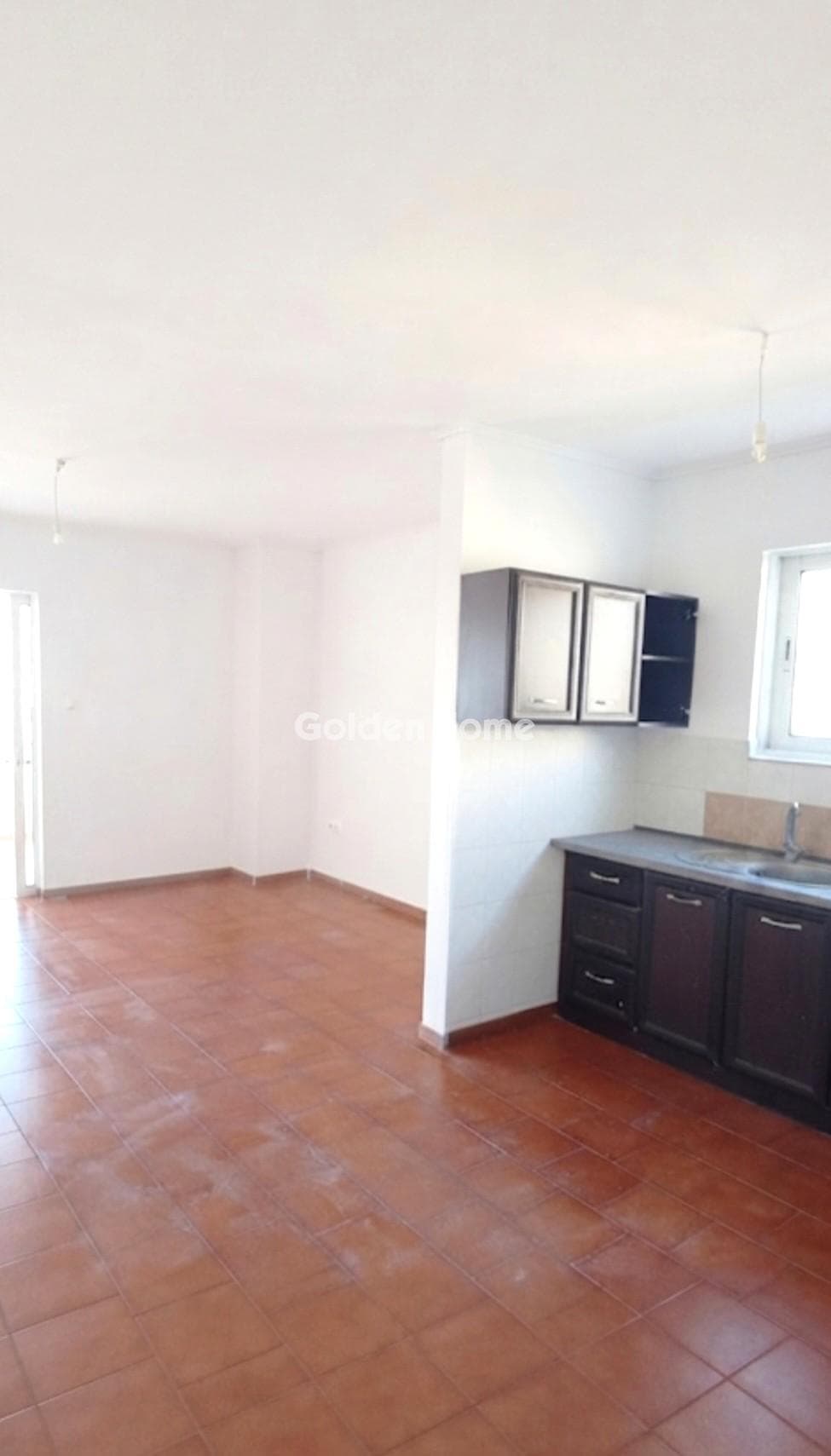 Apartment in Proteas, Rafina — Photo 1 of 11