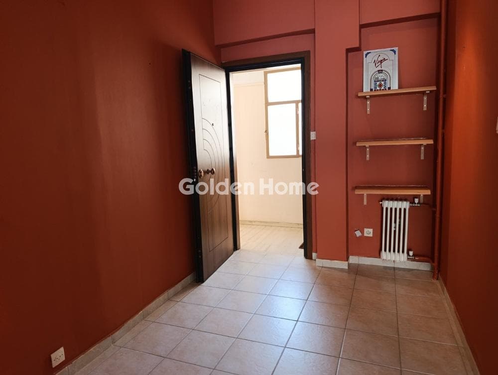 Apartment in Strefi, Exarchia - Neapoli — Photo 6 of 16