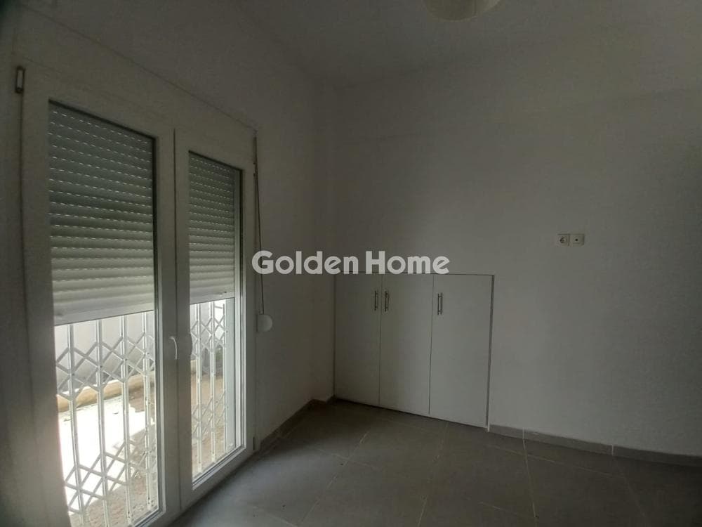 Apartment in Agios Ioannis, Neos Kosmos — Photo 10 of 15