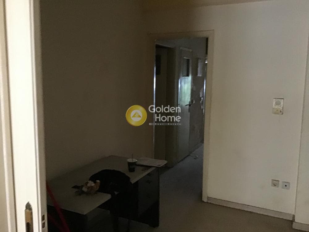Apartment in Politechneio, Exarchia - Neapoli — Photo 1 of 9