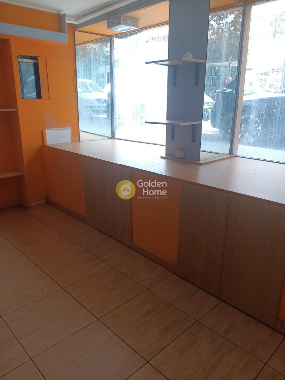 Retail Store in Kallithea, Kalithea — Photo 3 of 7
