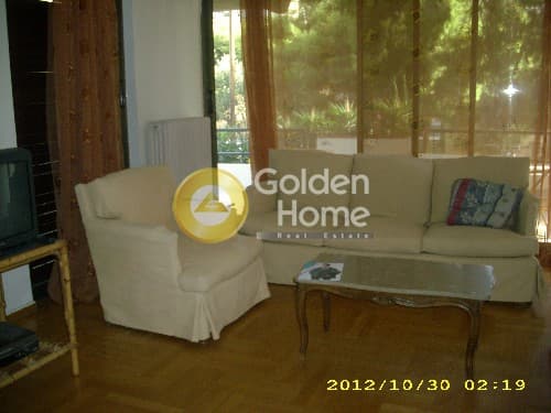Apartment in Center, Vouliagmeni — Photo 1 of 3