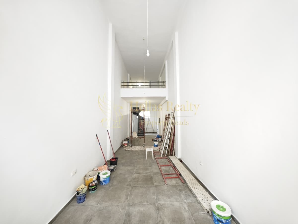 Retail Store in Kato Ilisia (Kaisarianis), Kaisariani — Photo 1 of 16