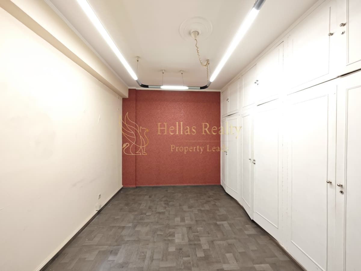 Office in Politechneio, Exarchia - Neapoli — Photo 9 of 11