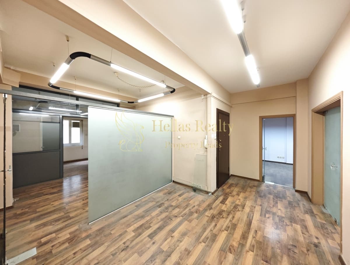Office in Politechneio, Exarchia - Neapoli — Photo 5 of 11