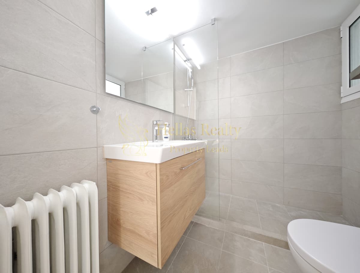 Office in Mouseio, Exarchia - Neapoli — Photo 13 of 14