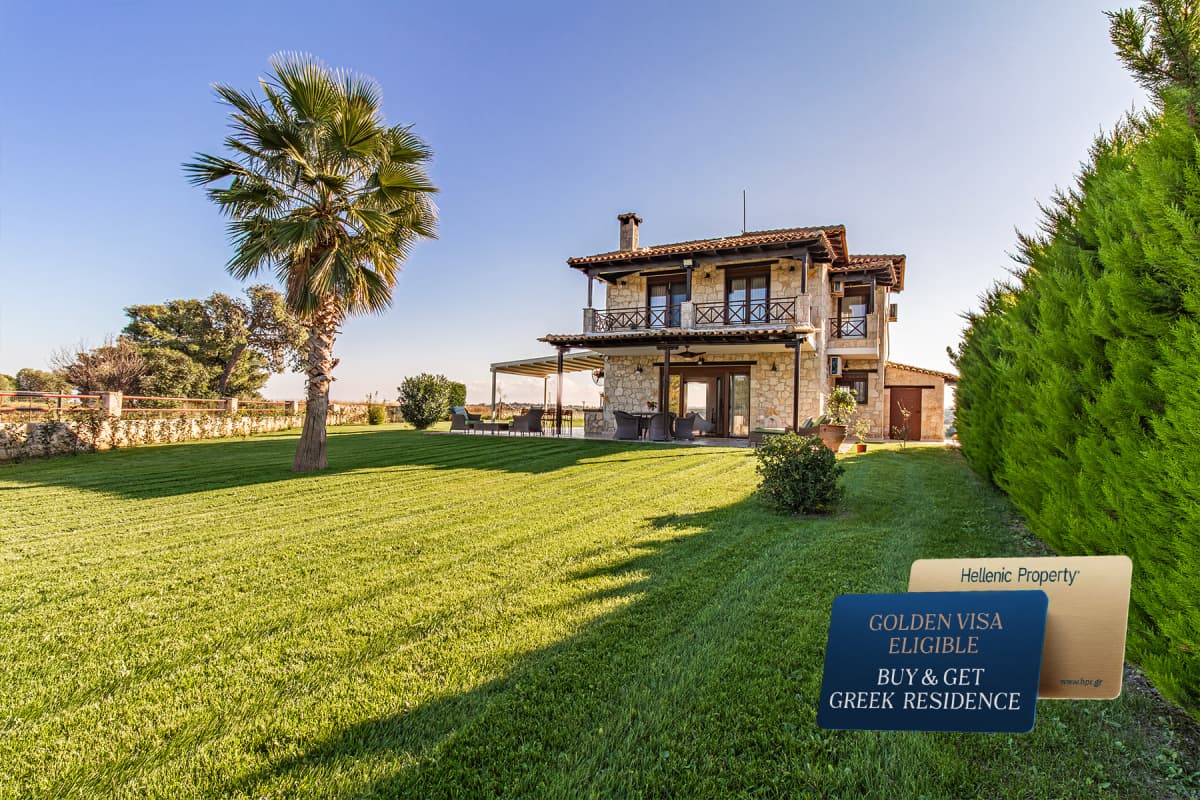 House in Nea Fokaia, Kassandra — Photo 1 of 30