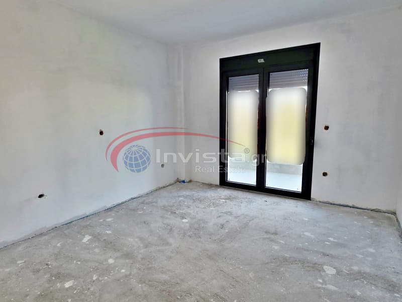 Apartment in Center, Thermi — Photo 5 of 16