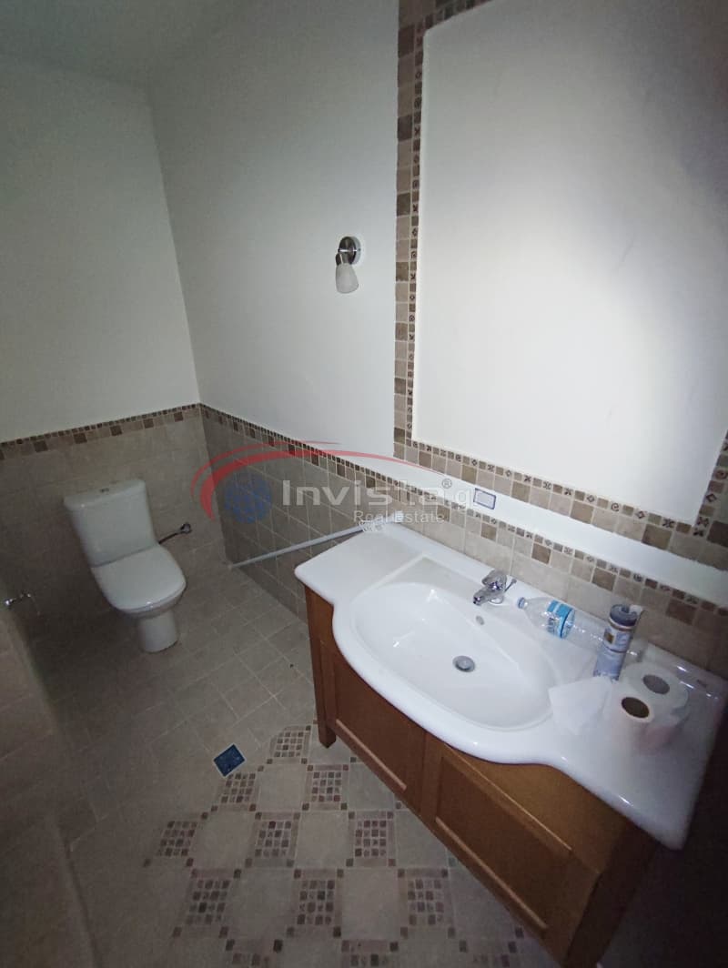 House in Panorama, Panorama — Photo 18 of 25