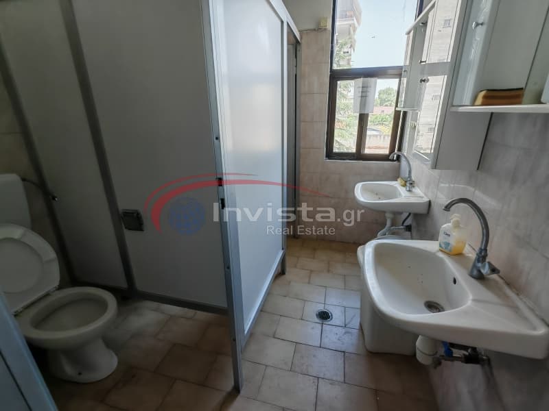 Ελαφρύς Βιομηχανικός Χώρος στην Ζωοδόχου Πηγής, Αμπελόκηποι — Φωτογραφία 11 από 17