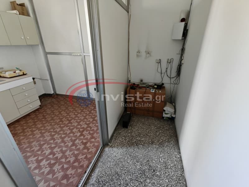 Ελαφρύς Βιομηχανικός Χώρος στην Ζωοδόχου Πηγής, Αμπελόκηποι — Φωτογραφία 10 από 17