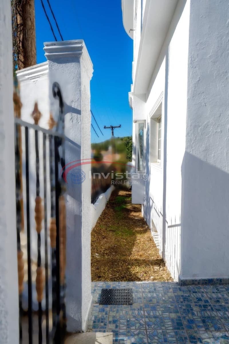 House in Center, Oreokastro — Photo 26 of 30