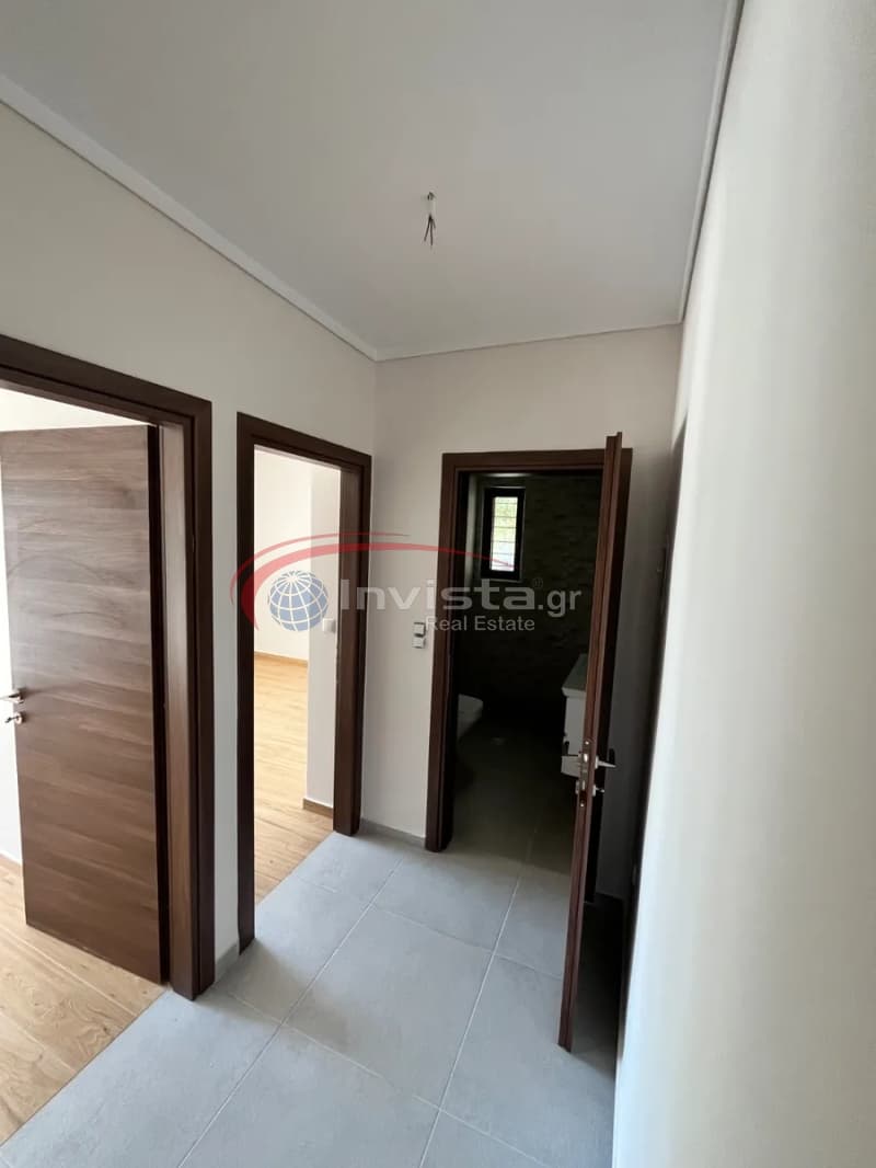 House in Panorama, Panorama — Photo 14 of 20