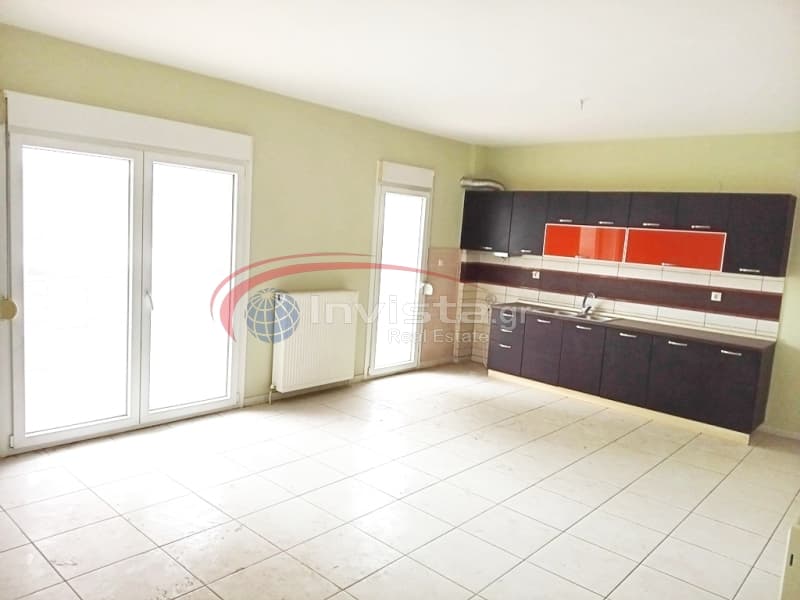 Apartment in Eptalofos, Ampelokipoi — Photo 1 of 6