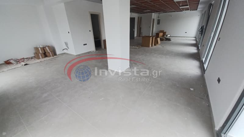 Retail Store in Center, Thermi — Photo 17 of 20