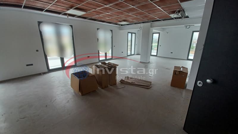 Retail Store in Center, Thermi — Photo 9 of 20