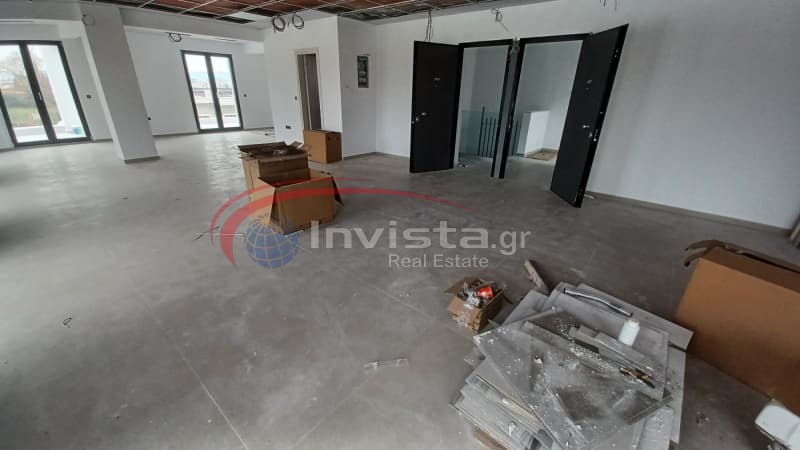 Retail Store in Center, Thermi — Photo 5 of 20