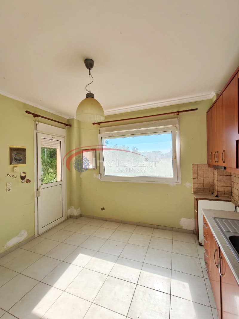 House in Center, Epanomi — Photo 7 of 26