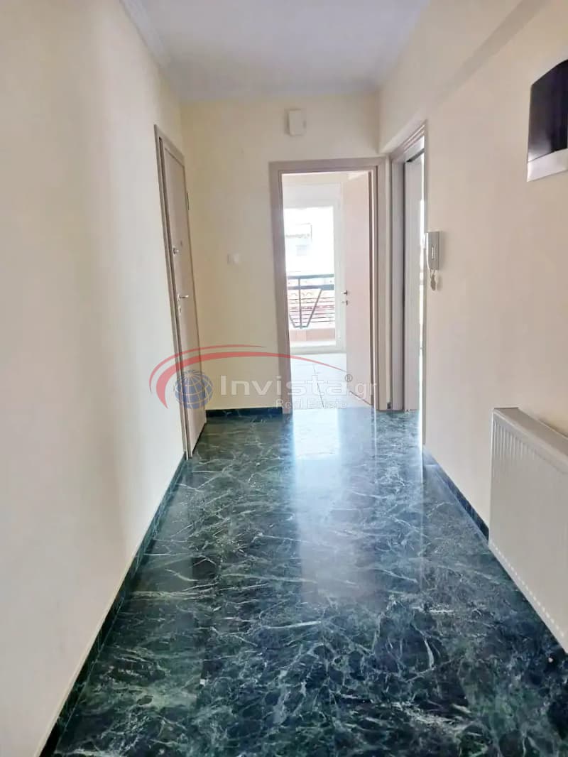 Apartment in Center, Pylea — Photo 13 of 24