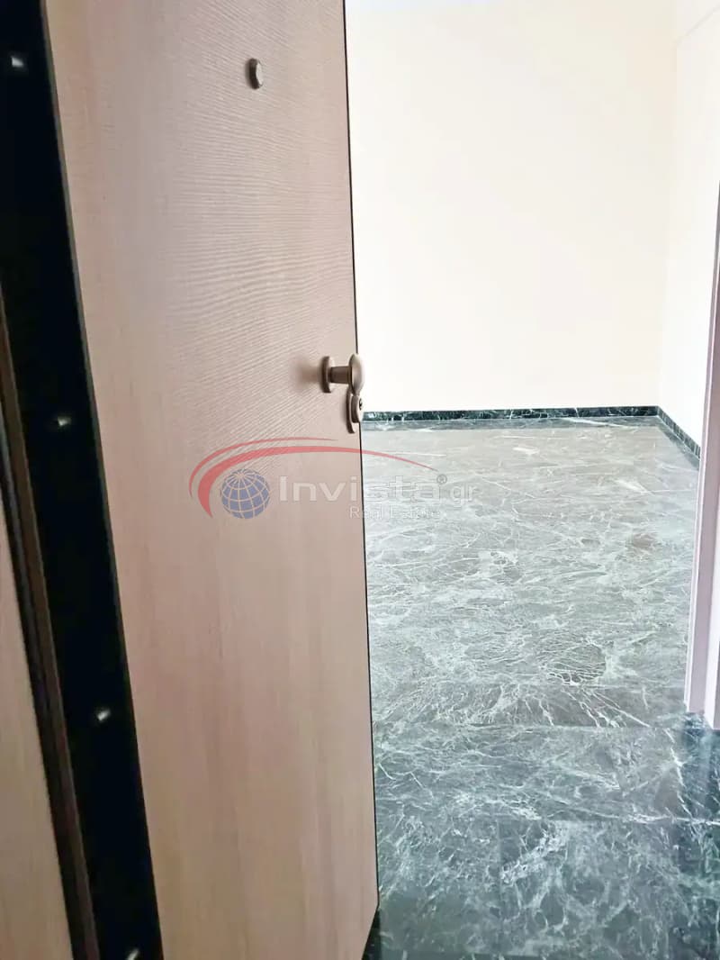 Apartment in Center, Pylea — Photo 6 of 24