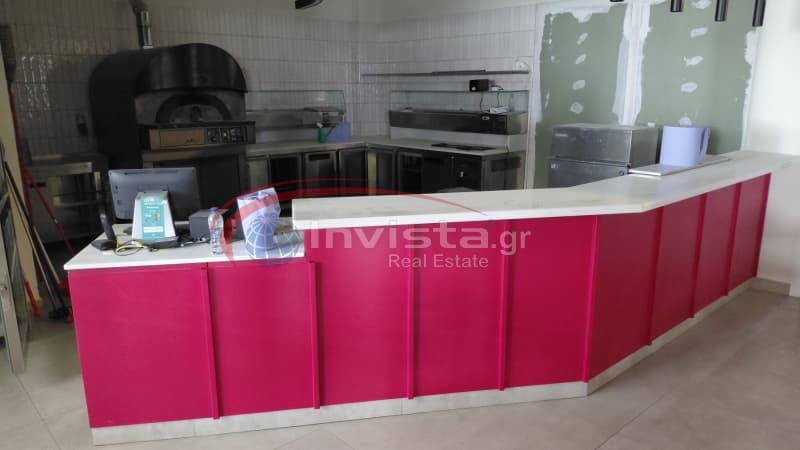 Retail Store in Center, Thermi — Photo 4 of 9