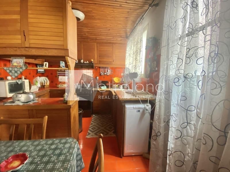Apartment in Agios Ioannis Chrisostomos, Nikaia — Photo 5 of 10