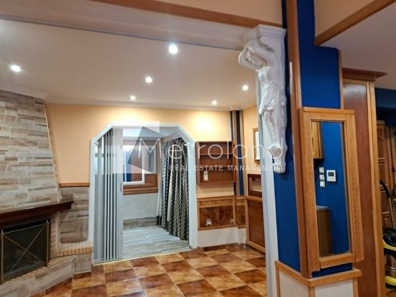 Apartment in Aspra Chomata, Nikaia — Photo 18 of 25