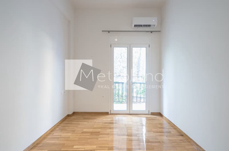 Apartment in Politechnioupoli, Zografou — Photo 10 of 15