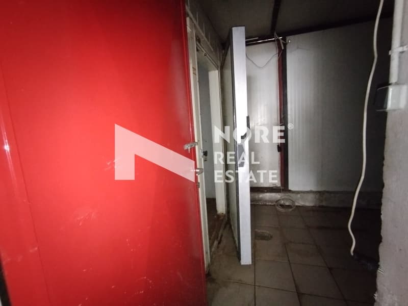 Retail Store in Eptalofos, Ampelokipoi — Photo 1 of 25