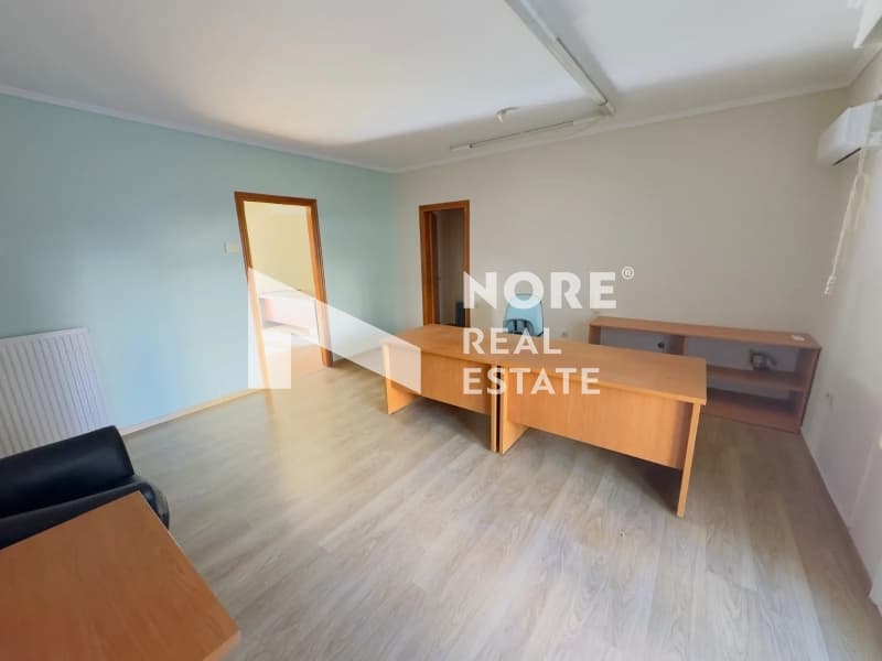 Office in Diavata, Eleftherio-Kordelio — Photo 1 of 14