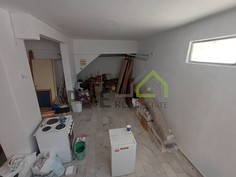 Αποθήκη στην Περιβόλια, Γαλάτσι — Φωτογραφία 4 από 5