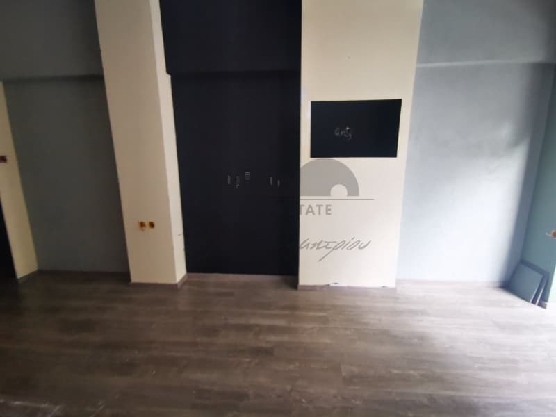 Κατάστημα στην Αγ. Νικόλαος, Βόλος — Φωτογραφία 4 από 13