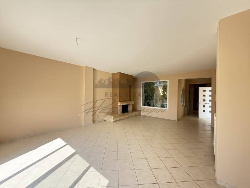 House in Nees Pagases, Volos — Photo 2 of 24