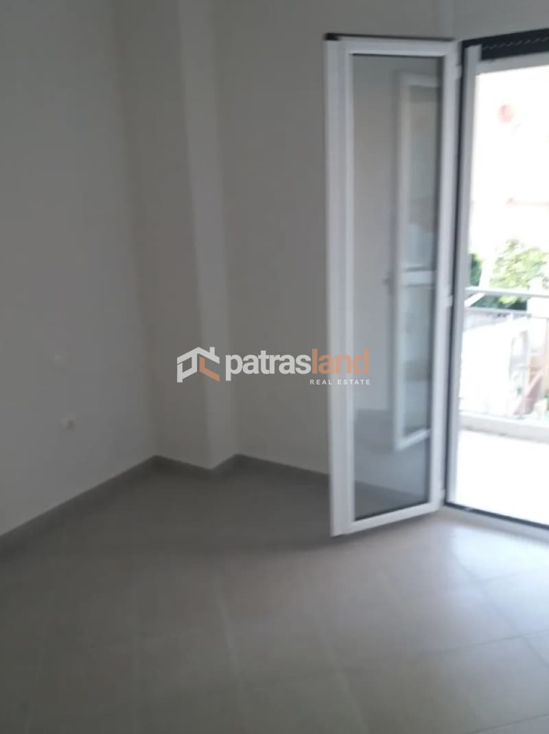 Apartment in Ipsila Alonia, Patra — Photo 2 of 8
