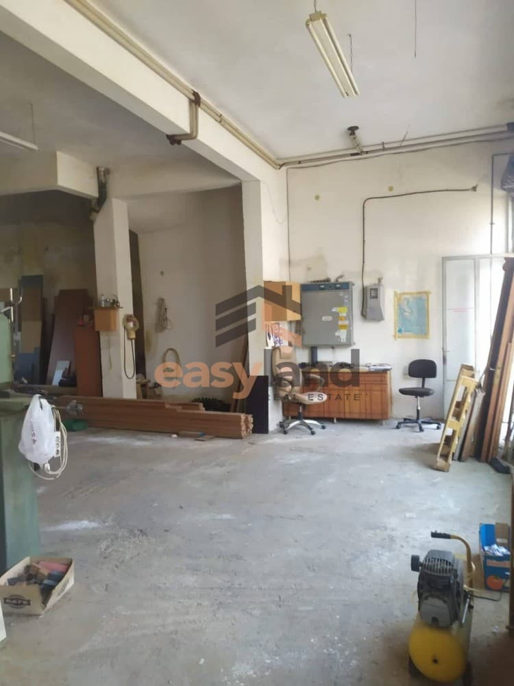 Κατάστημα στην Δεμένικα, Μεσσατίδα — Φωτογραφία 1 από 15
